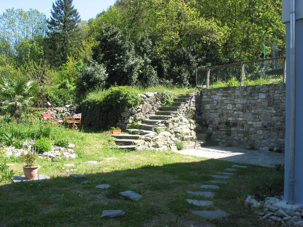 Appartement Casa In Koenigs Garten à Intragna Extérieur photo